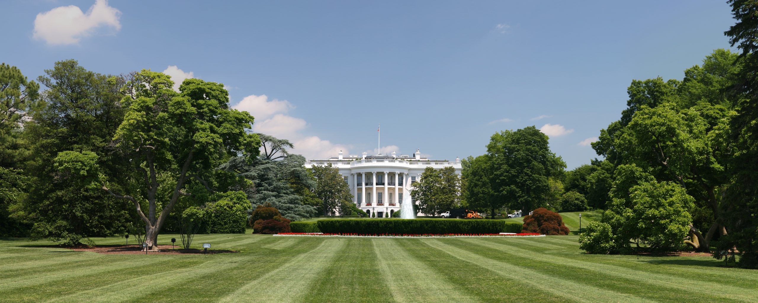 Photo of the White House